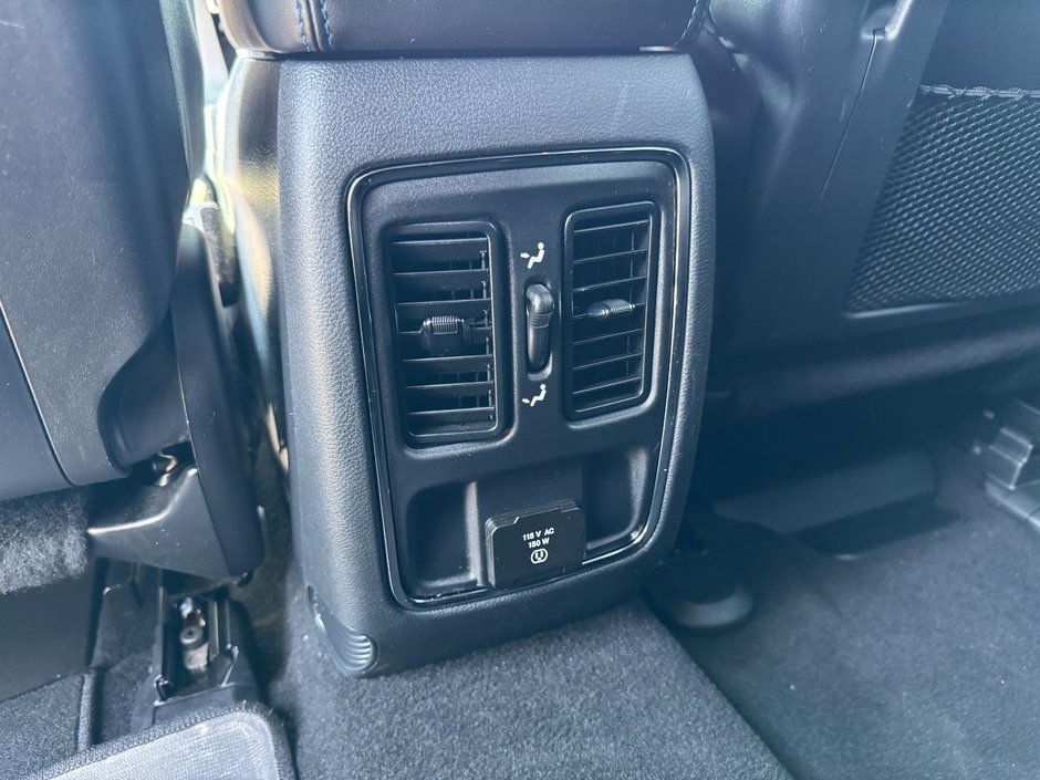 2020 Jeep Grand Cherokee Upland Edition Upland Edition / Navigation / Power Liftgate