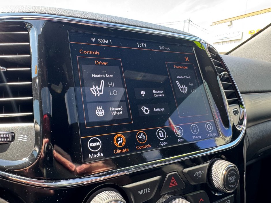 2020 Jeep Grand Cherokee Altitude Altitude Laredo / Sunroof / Heated Seats / 4x4