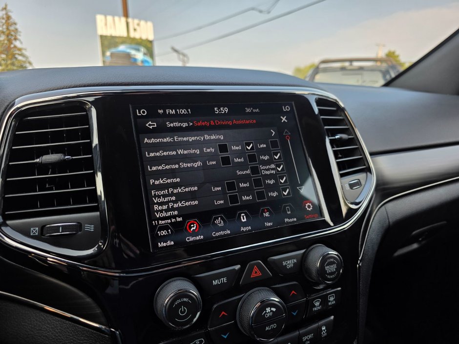 2021 Jeep Grand Cherokee Limited X Limited X / Heritage Leather Seats / Adaptive Crui