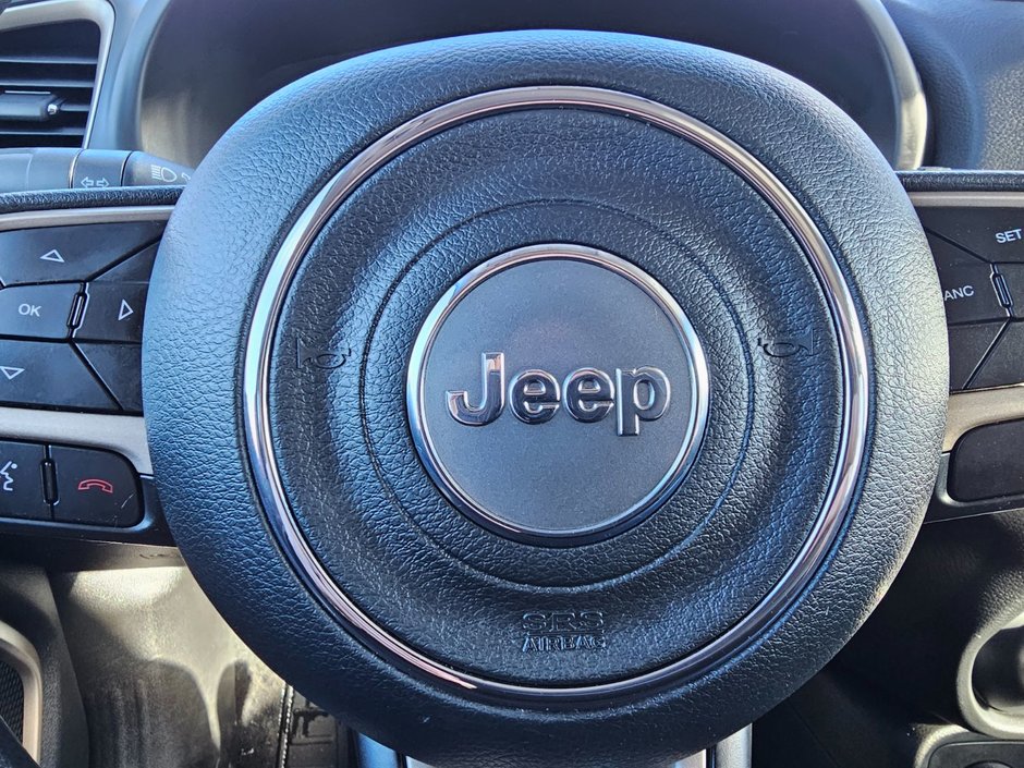 Jeep Renegade Sport 2016-14