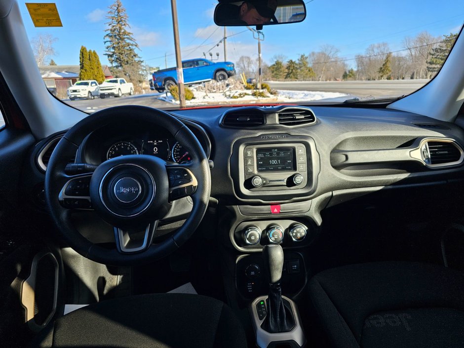 Jeep Renegade Sport 2016-11