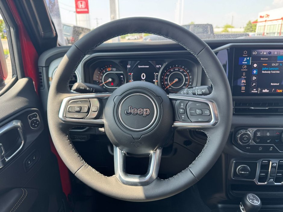 2025 Jeep WRANGLER 4-Door SAHARA