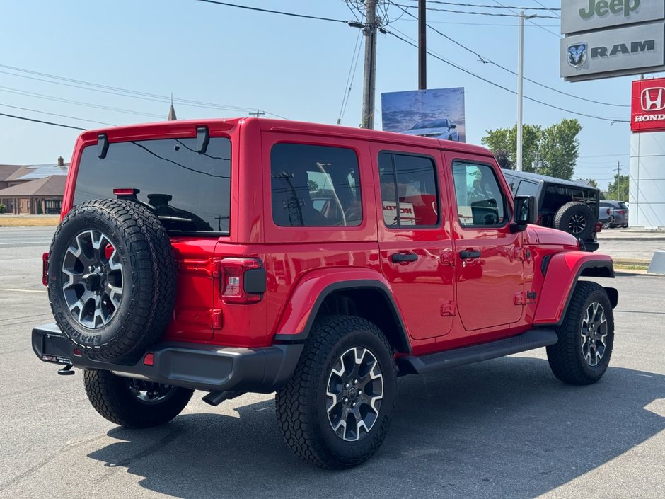 2025 Jeep WRANGLER 4-Door SAHARA