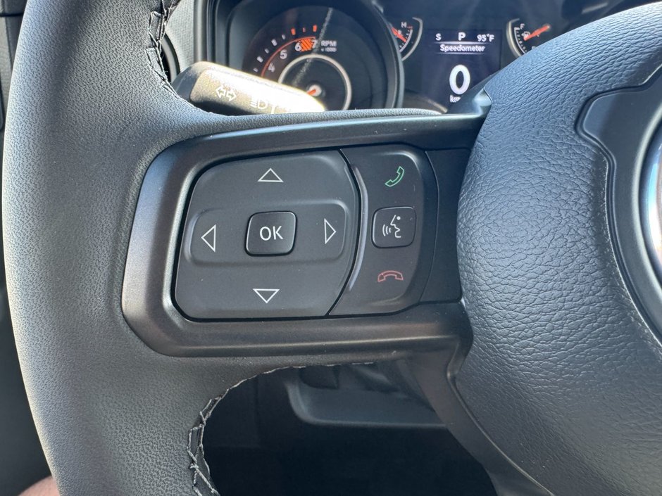 Jeep Wrangler 4-Door SPORT S 2025