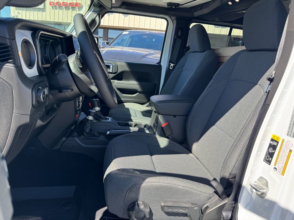 Jeep WRANGLER 4-Door WILLYS 2025