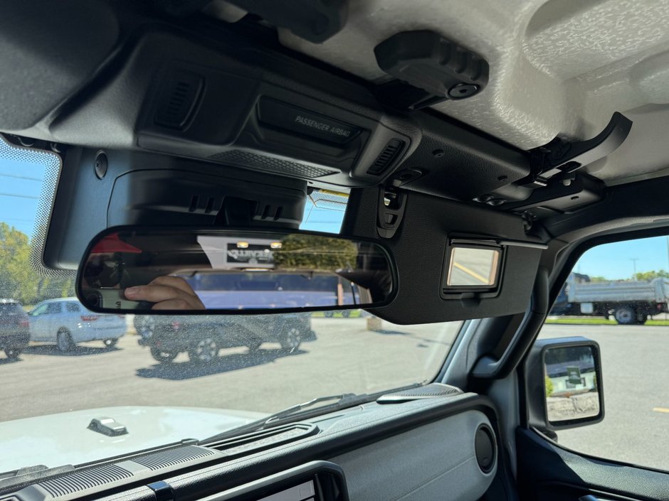 Jeep WRANGLER 4-Door WILLYS 2025