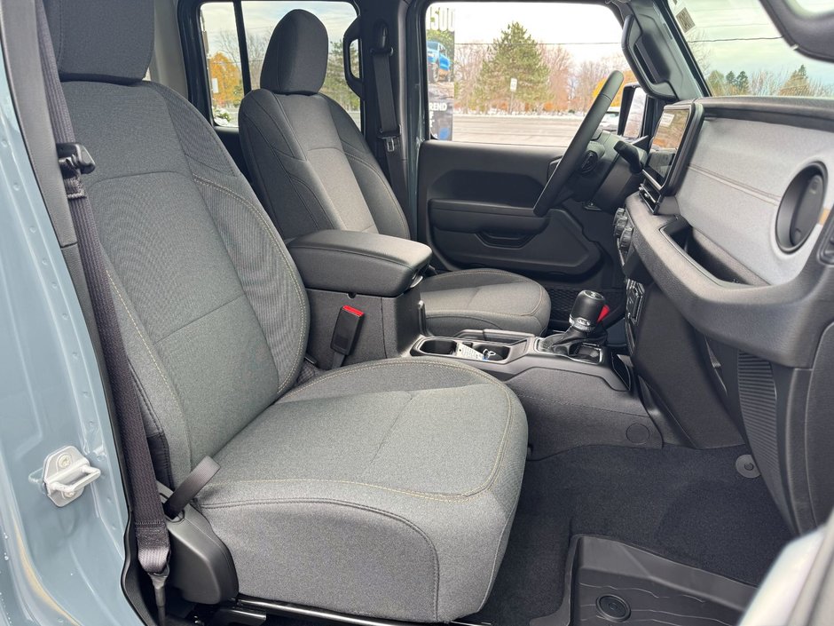 Jeep Wrangler 4-Door SPORT S 2026-7