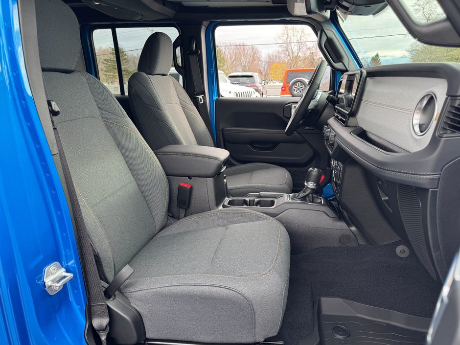 2026 Jeep Wrangler 4-Door SAHARA