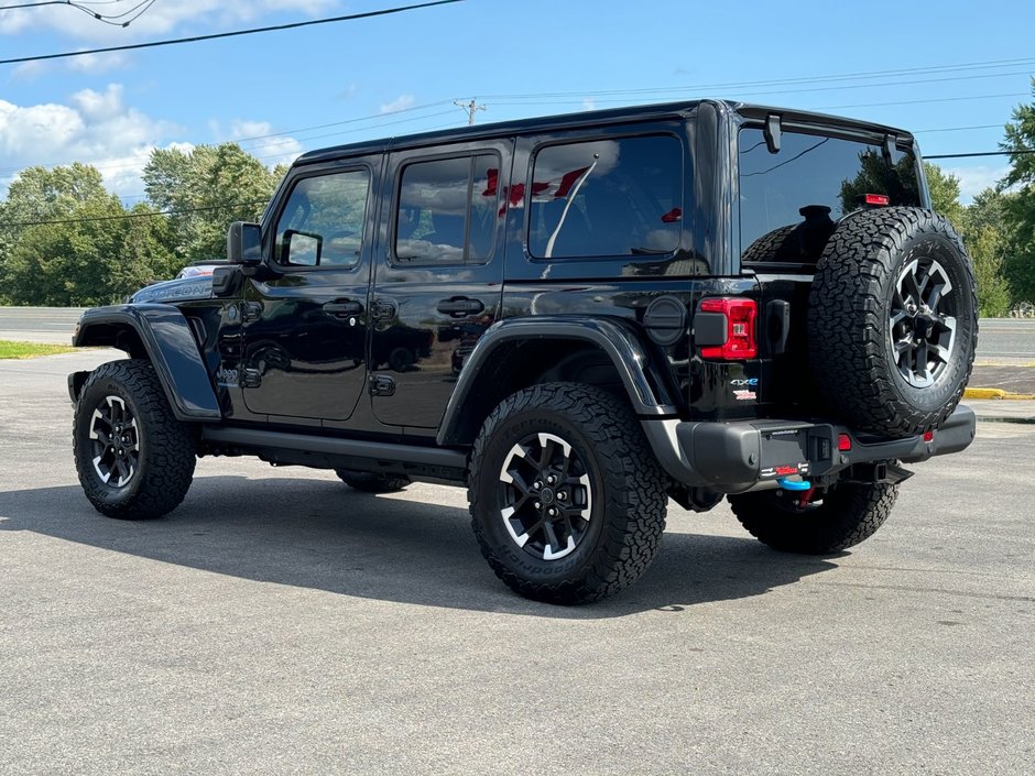 2024 Jeep Wrangler 4xe RUBICON X