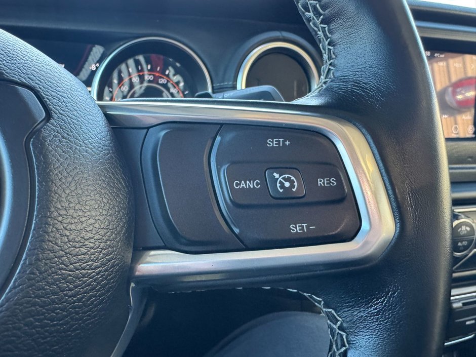 2021 Jeep Wrangler Unlimited Sahara-11