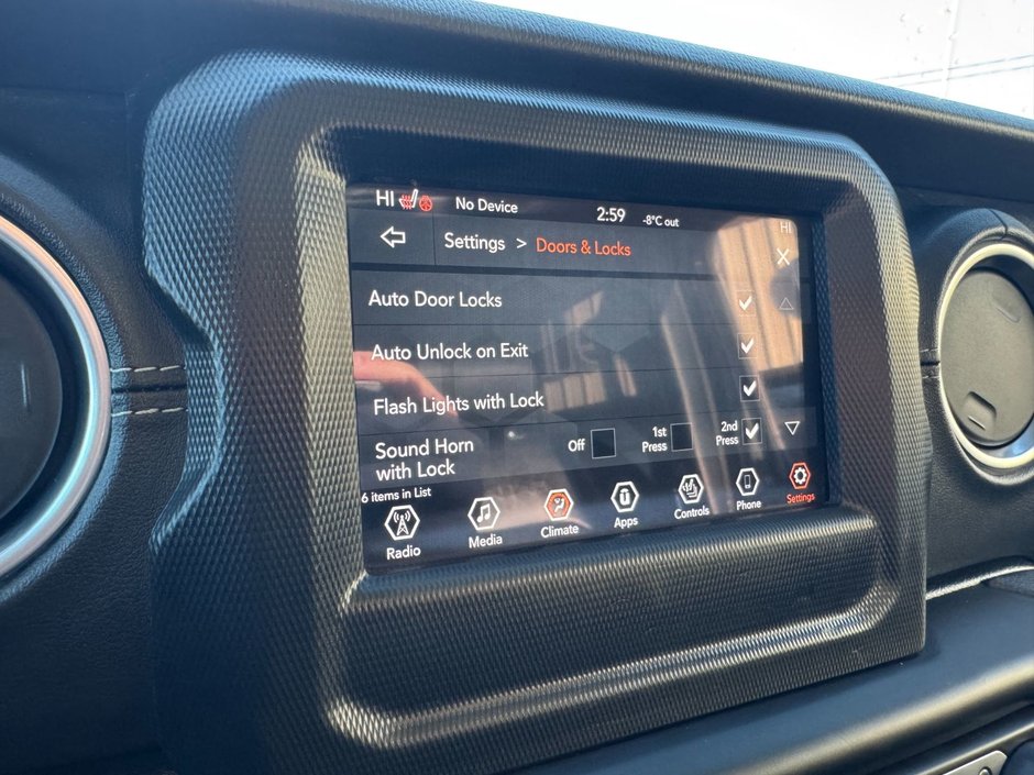 2021 Jeep Wrangler Unlimited Sahara-19