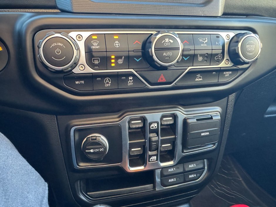 2021 Jeep Wrangler Unlimited Sahara-20