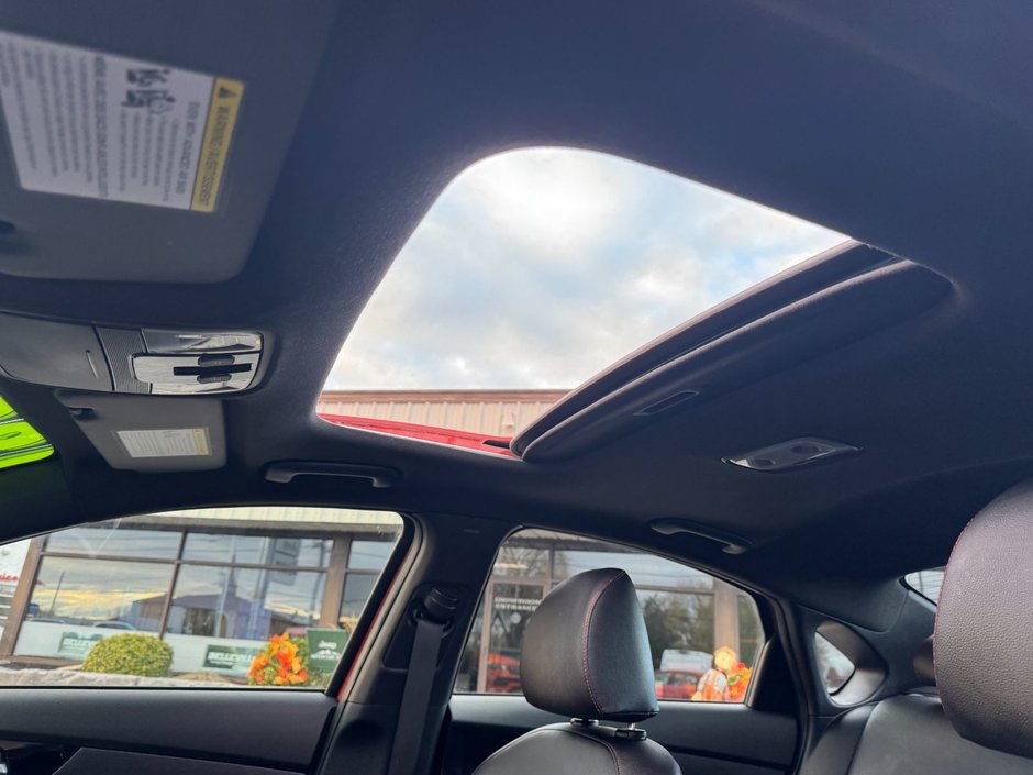 Kia Forte GT 2021-29