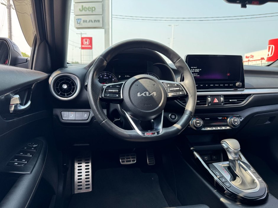 Kia Forte GT-Line 2024