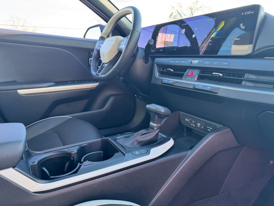 2025 Kia K4 GT-Line Turbo-16