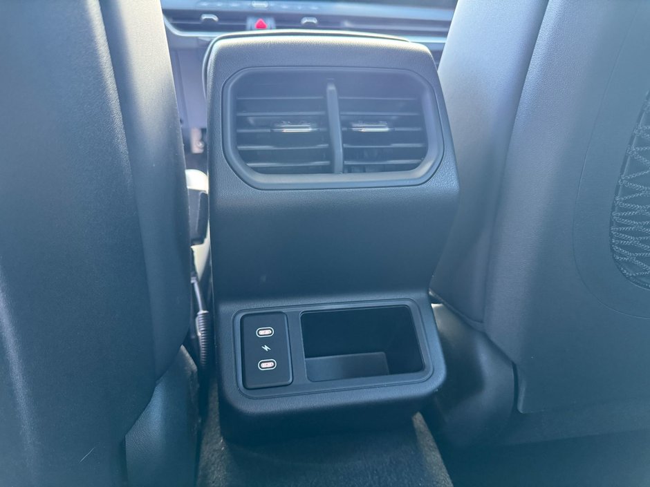 2025 Kia K4 GT-Line Turbo-29