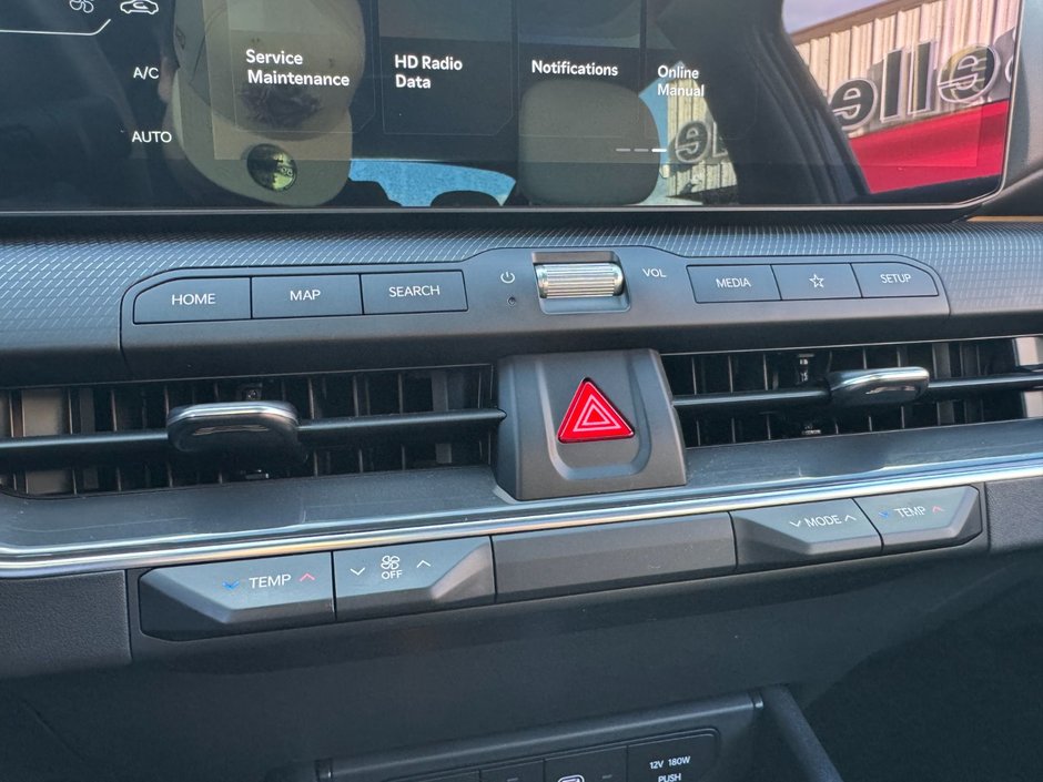 2025 Kia K4 GT-Line Turbo-23