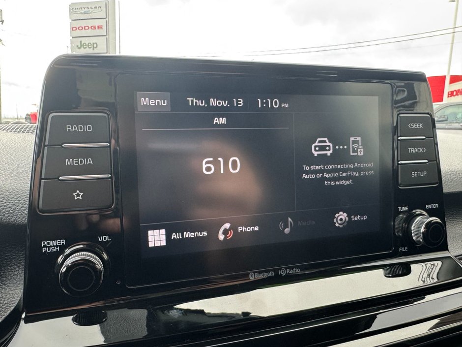 2023 Kia Seltos EX EX / Heated Seats