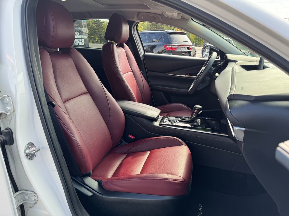 2024 Mazda CX-30 GT-8