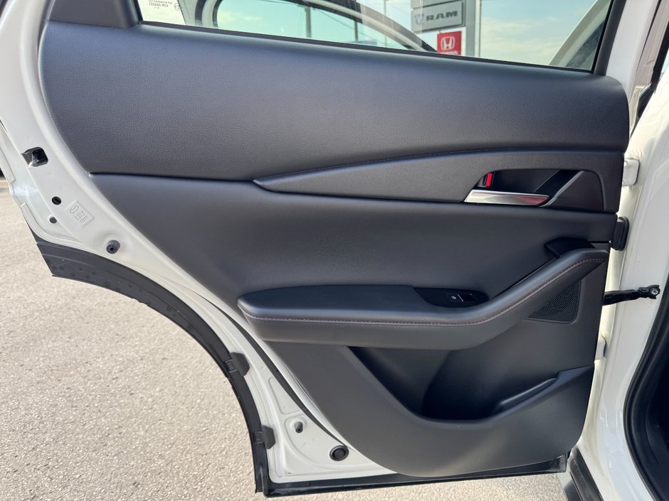 2024 Mazda CX-30 GT-30