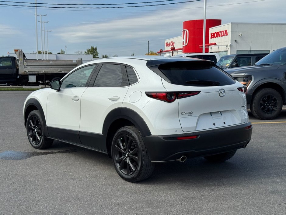 2024 Mazda CX-30 GT-1