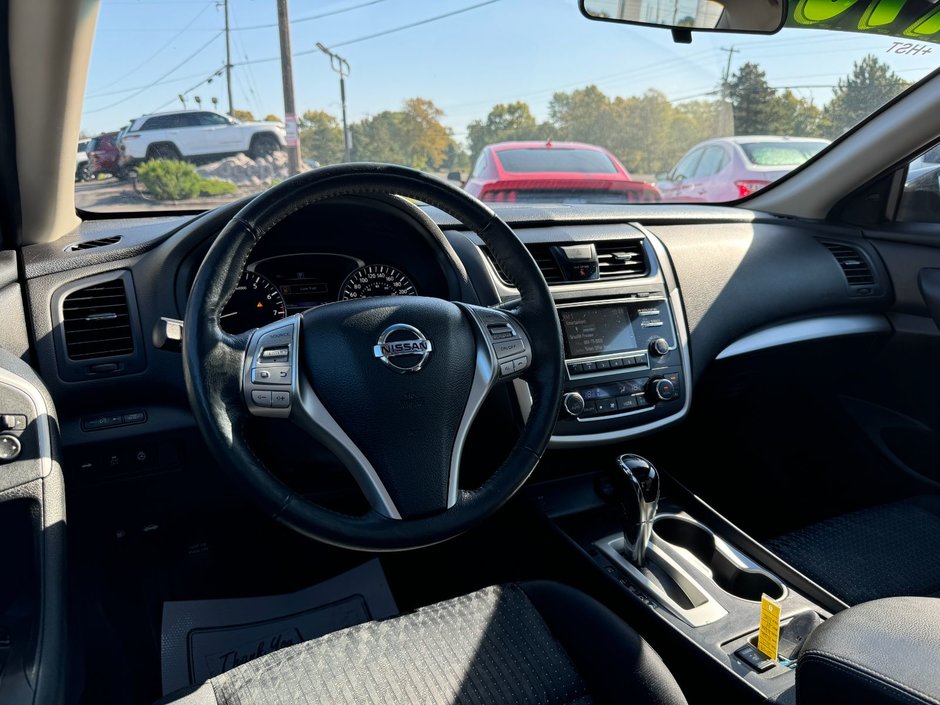 2017 Nissan Altima 2.5 SV-13