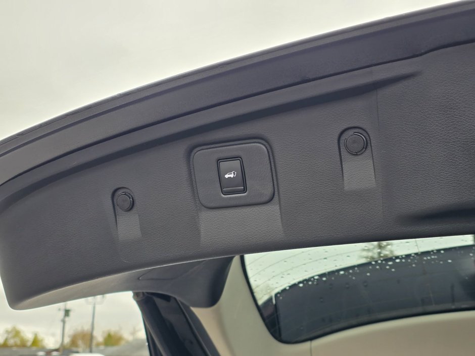 Nissan Murano SL 2018-53