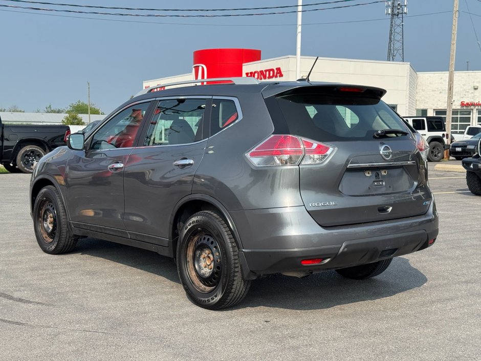 Nissan Rogue S 2014 S / Heated Mirrors / Block Heater