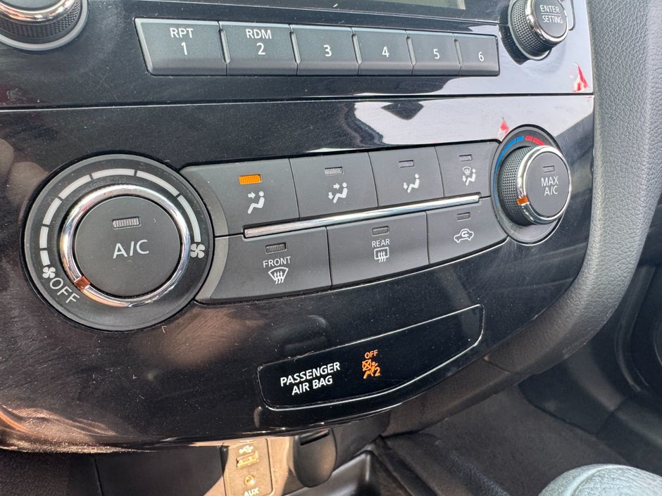 Nissan Rogue S 2014 S / Heated Mirrors / Block Heater