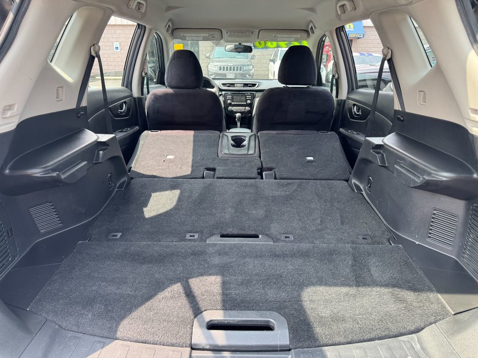 Nissan Rogue S 2014 S / Heated Mirrors / Block Heater