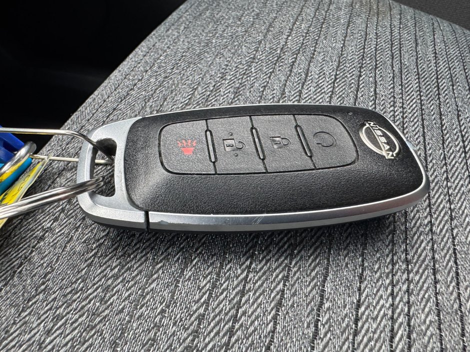 2023 Nissan Rogue SV SV / AWD / Moonroof