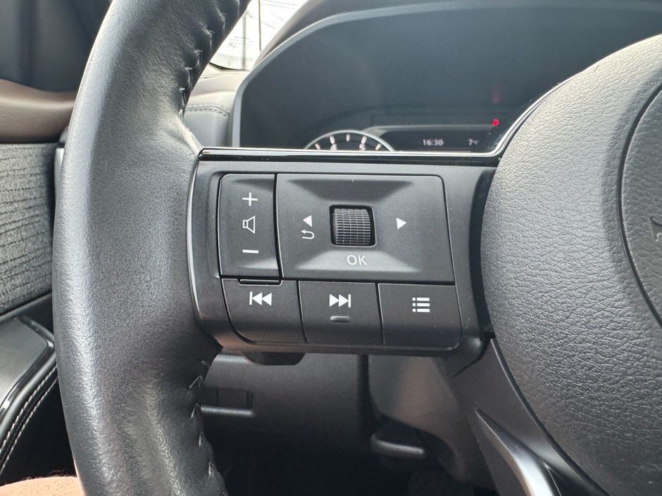 2023 Nissan Rogue SV SV / AWD / Moonroof