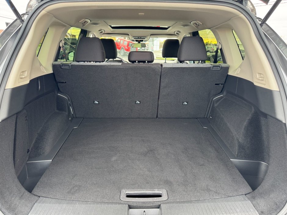 2023 Nissan Rogue SV SV / AWD / Moonroof