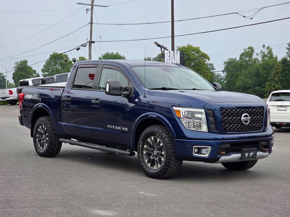 Nissan Titan  2018