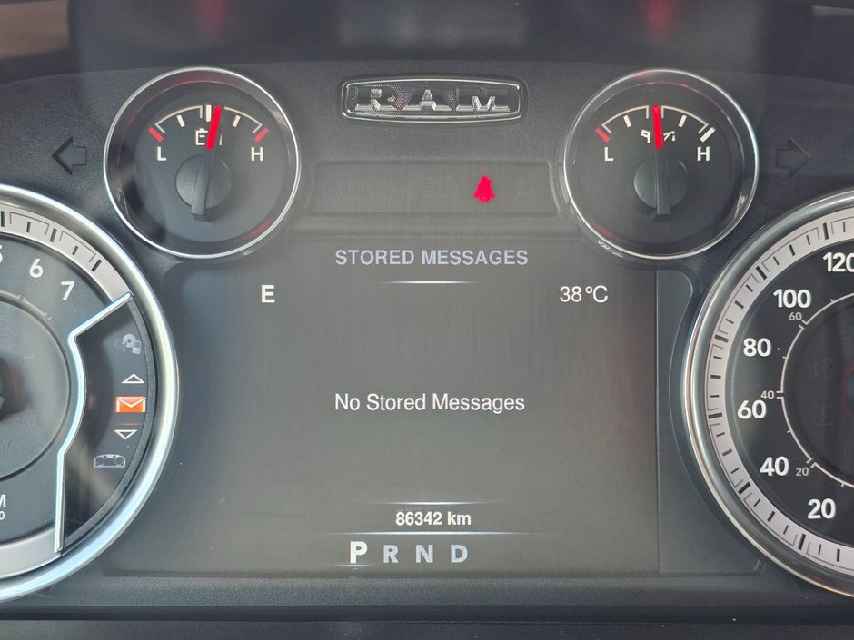 2021 Ram 1500 Classic Warlock Warlock / Navigation / Heated Seats