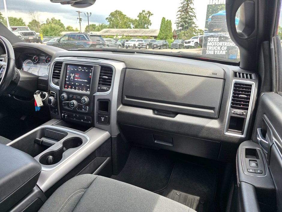 2021 Ram 1500 Classic Warlock Warlock / Navigation / Heated Seats