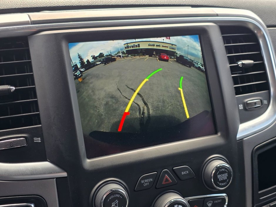 2021 Ram 1500 Classic Warlock Warlock / Navigation / Heated Seats