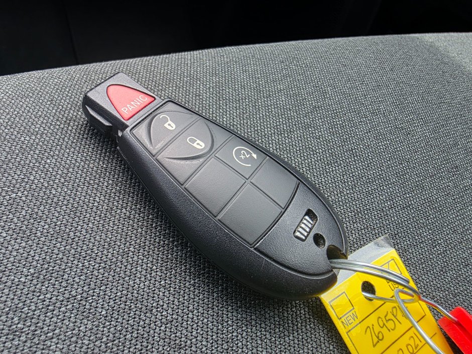 2021 Ram 1500 Classic Warlock Warlock / Navigation / Heated Seats