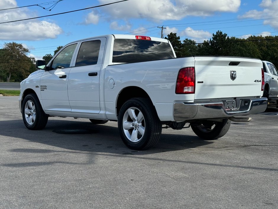 2022 Ram 1500 SLT-1