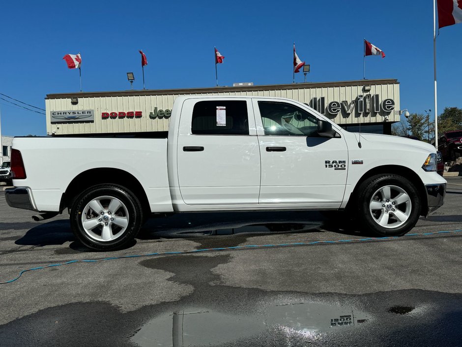 2022 Ram 1500 SLT-2