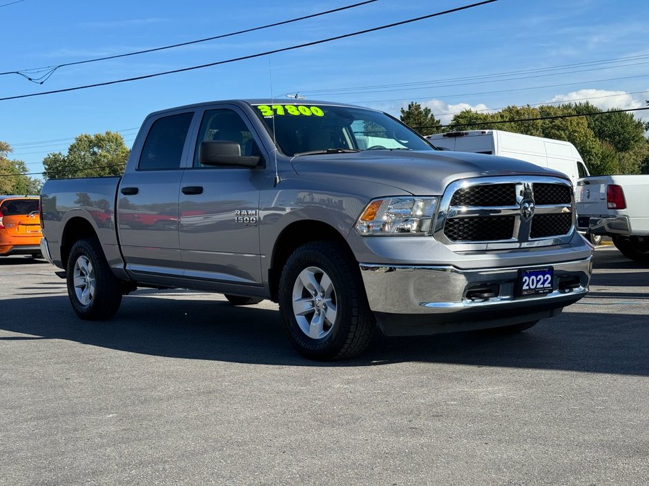 2022 Ram 1500 SLT-4