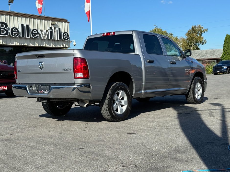 2022 Ram 1500 SLT-3