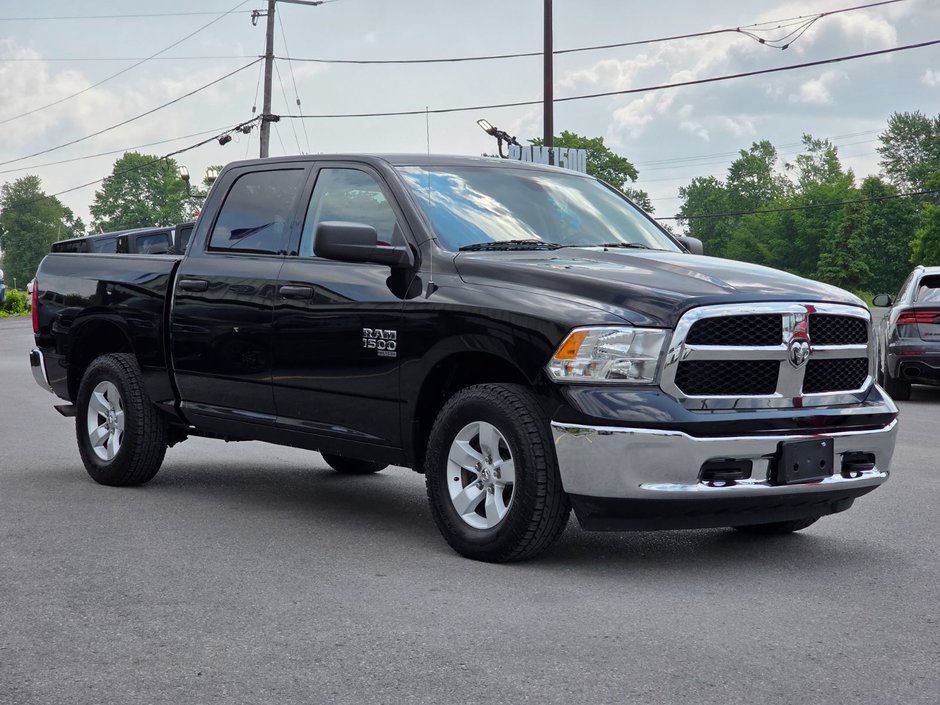 2022 Ram 1500 Classic SLT SLT / Hitch / Brake Controller