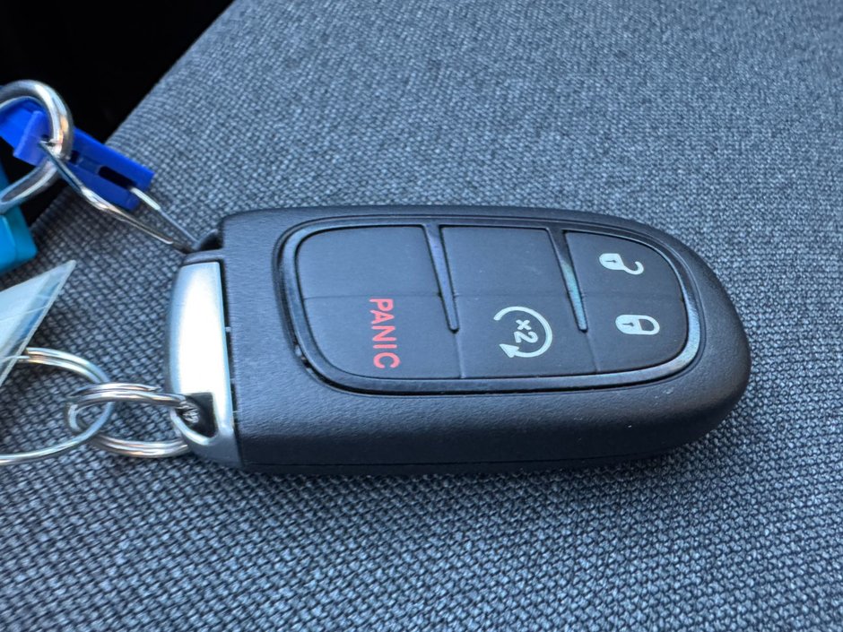 2022 Ram 1500 Classic Warlock-27