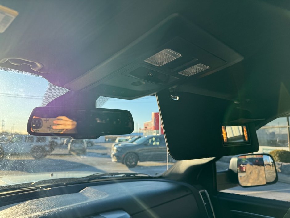 2022 Ram 1500 Classic Warlock-26