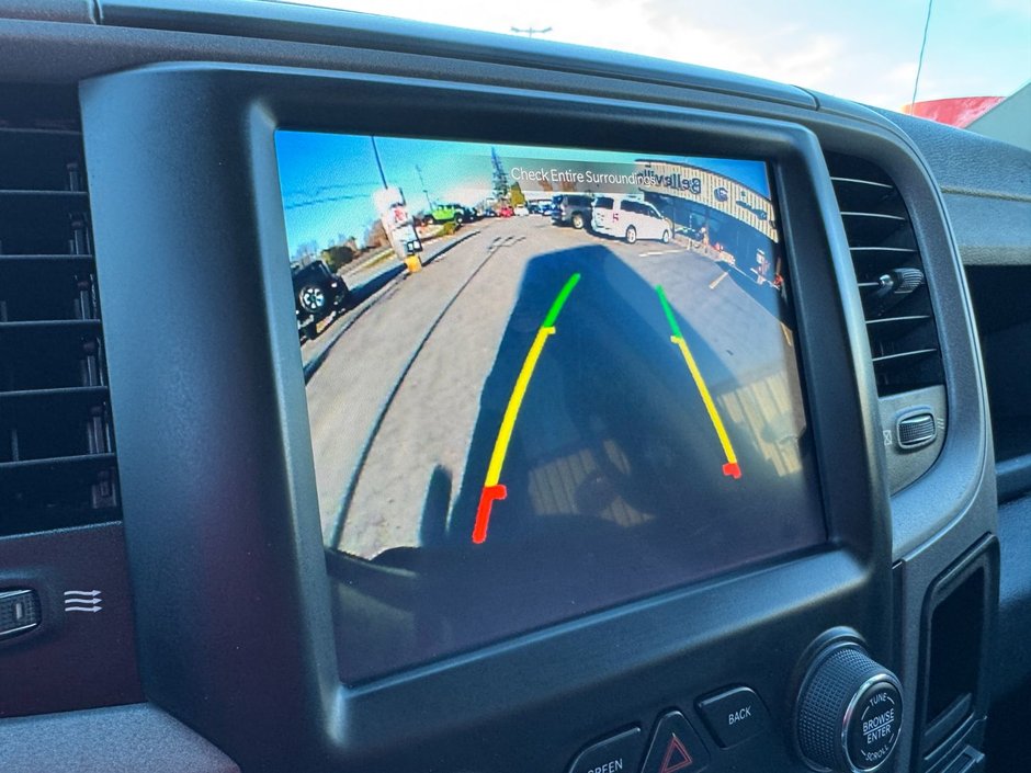 2023 Ram 1500 Classic Express-25