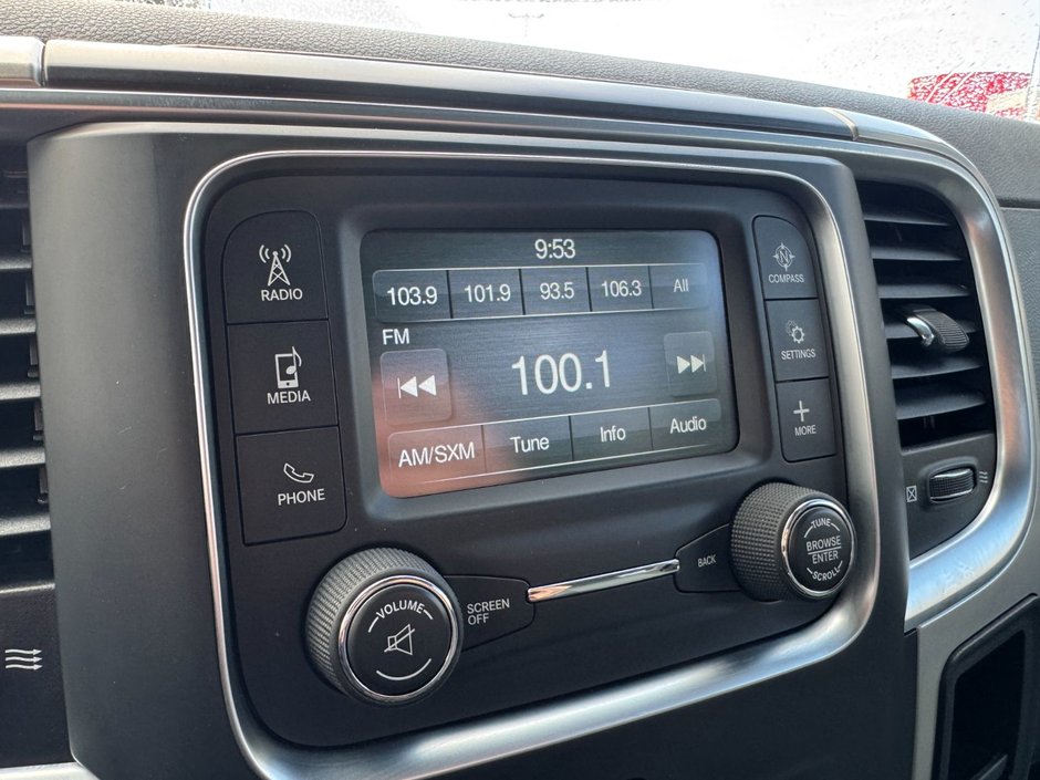 2016 Ram 1500 SLT-18