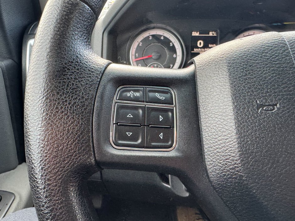 2016 Ram 1500 SLT-13