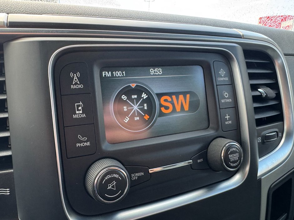 2016 Ram 1500 SLT-17