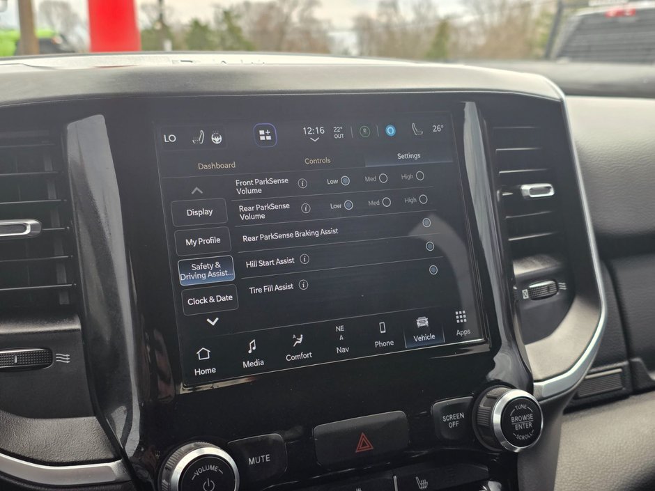 Ram 1500 Big Horn/Lone Star 2022 Big Horn Back Country